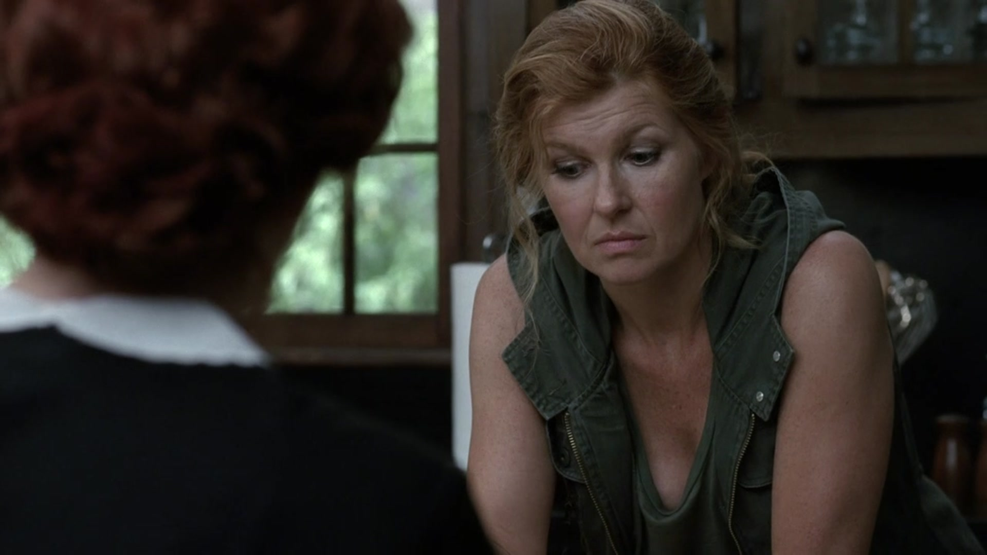 Американская история ужасов 1 сезон 1 серия – “Пилот”